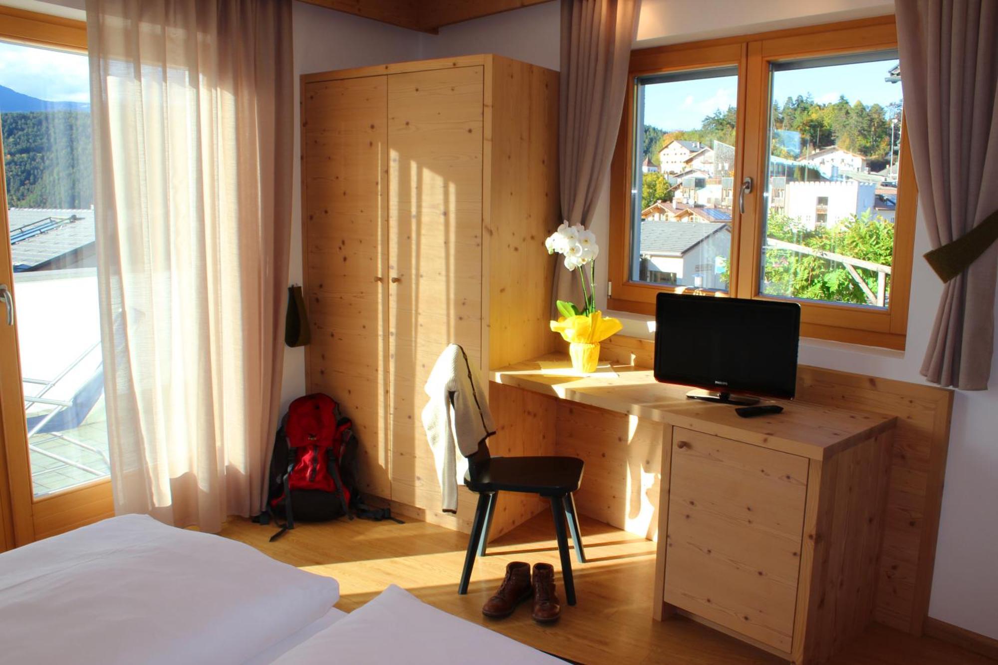 Hotel Garni Doris Castelrotto Chambre photo