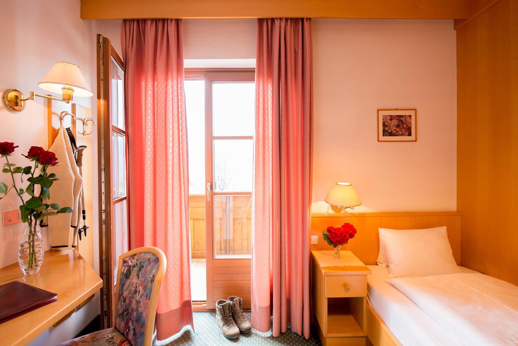 Hotel Garni Doris Castelrotto Chambre photo