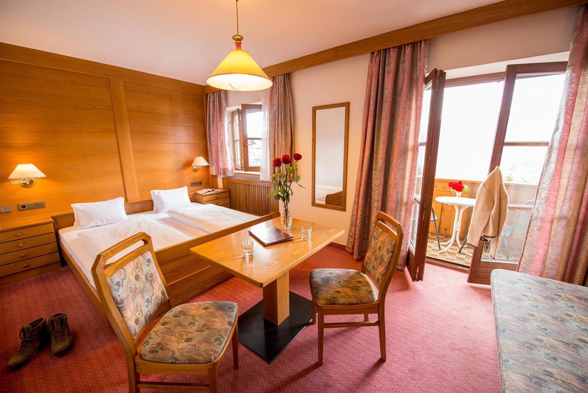 Hotel Garni Doris Castelrotto Chambre photo