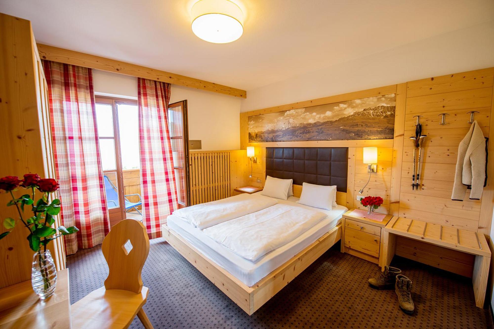 Hotel Garni Doris Castelrotto Chambre photo